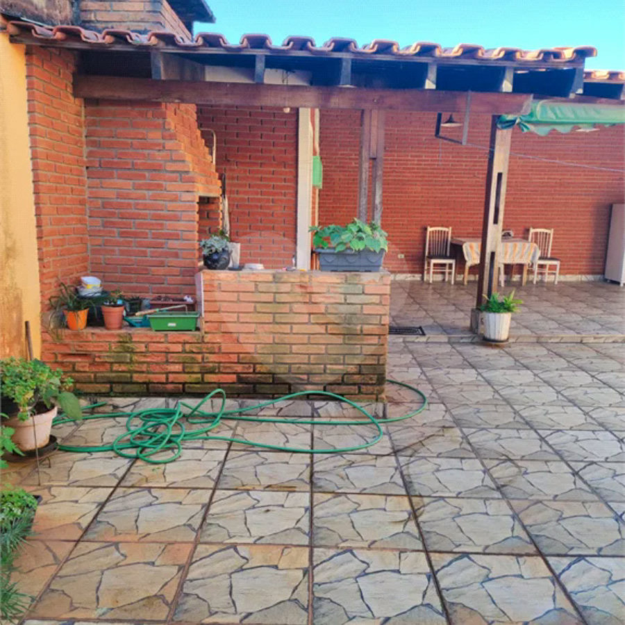 Casa à venda com 2 quartos, sendo 1 suíte, em Jardim do Lago, Jundiaí, SP