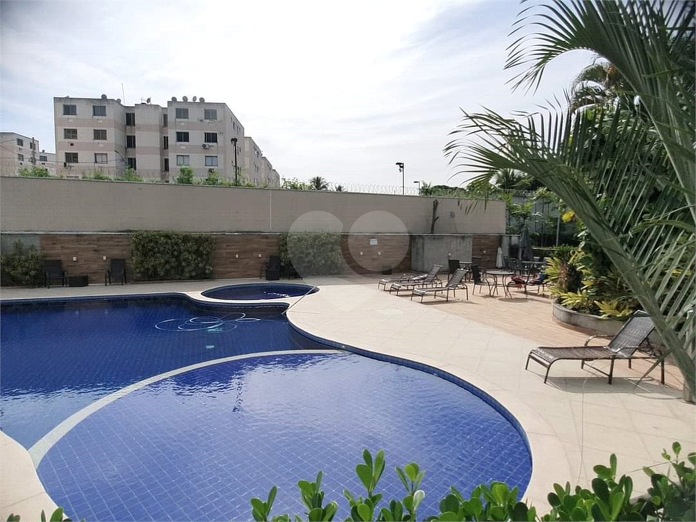 Apartamento à venda com 2 quartos em Cosmos, Rio de Janeiro, RJ
