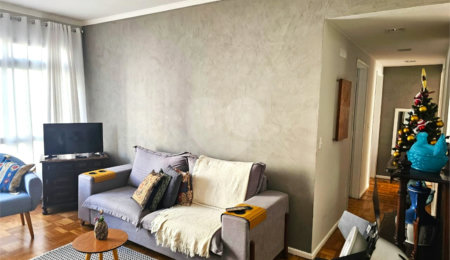 Apartamento à venda com 3 quartos, sendo 1 suíte,  em Vila Nova Conceição, São Paulo, SP