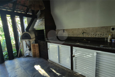 Casa em condomínio à venda com 4 quartos, sendo 3 suítes,  em Geribá, Armação dos Búzios, RJ