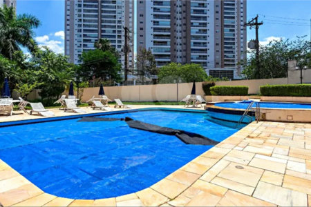 Apartamento à venda com 4 quartos, sendo 3 suítes,  em Jardim Monte Kemel, São Paulo, SP