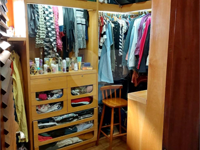 Casa à venda com 4 quartos, sendo 2 suítes,  em Vila Maria, São Paulo, SP