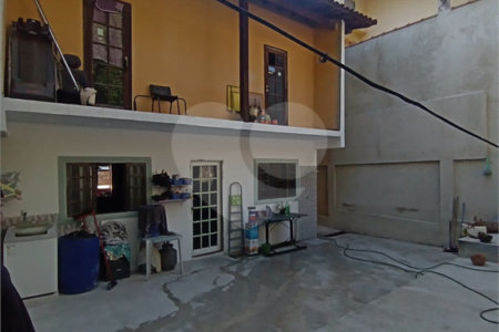 Casa à venda com 4 quartos, sendo 1 suíte, em Campo Grande, Rio de Janeiro, RJ