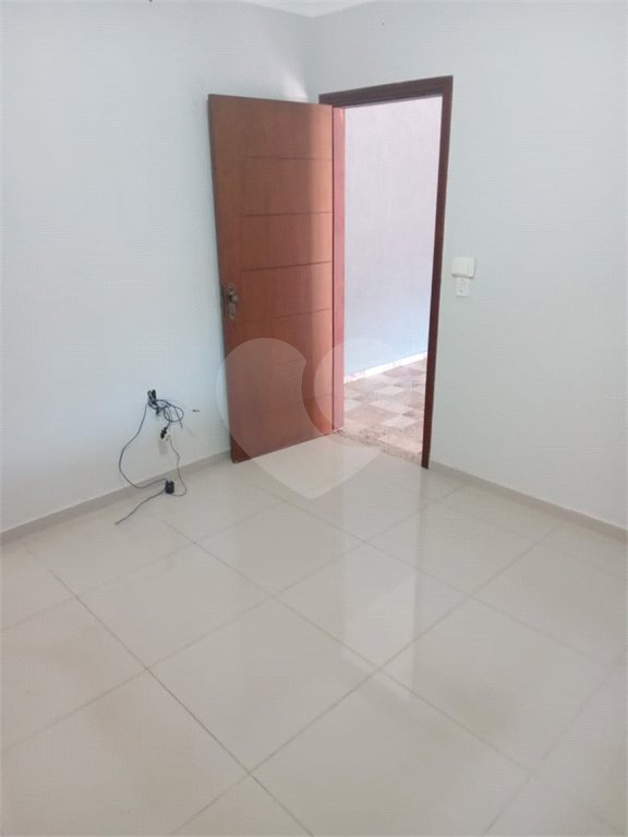 Casa Térrea à venda com 2 quartos, sendo 1 suíte, em Jardim Nápoli, Sorocaba, SP