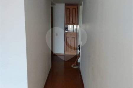 Apartamento à venda com 3 quartos, sendo 1 suíte, em Saúde, São Paulo, SP