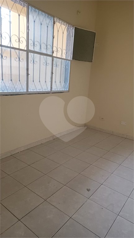 Casa à venda com 3 quartos em Campo Grande, Rio de Janeiro, RJ