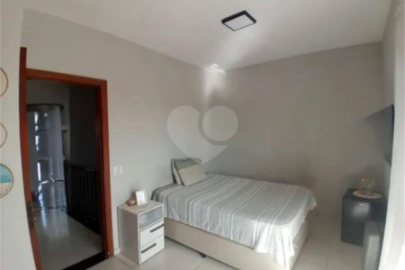 Casa à venda com 3 quartos, sendo 1 suíte, em Jardim Wanel Ville V, Sorocaba, SP