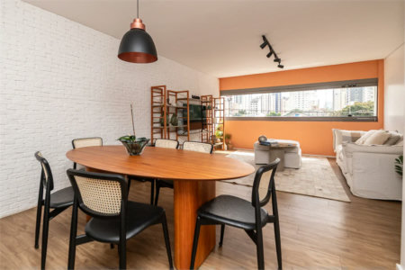 Apartamento à venda com 2 quartos, sendo 1 suíte, em Pinheiros, São Paulo, SP