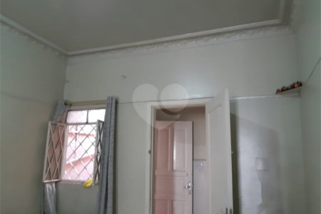 Casa à venda com 2 quartos em Parada Inglesa, São Paulo, SP
