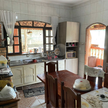 Casa à venda com 3 suítes em Alpes D'ouro, Bom Jesus dos Perdões, SP