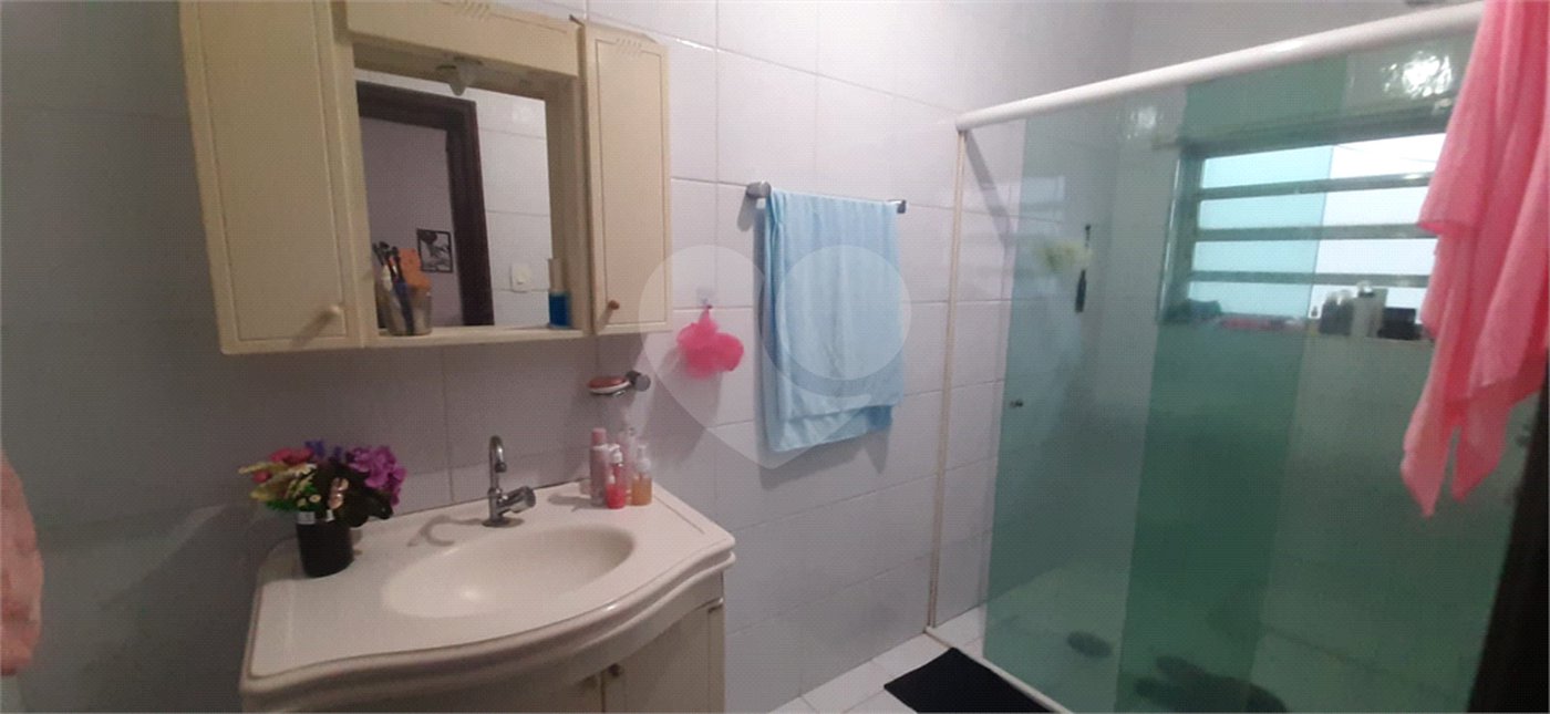 Sobrado à venda com 5 quartos, sendo 1 suíte,  em Vila Rosália, Guarulhos, SP