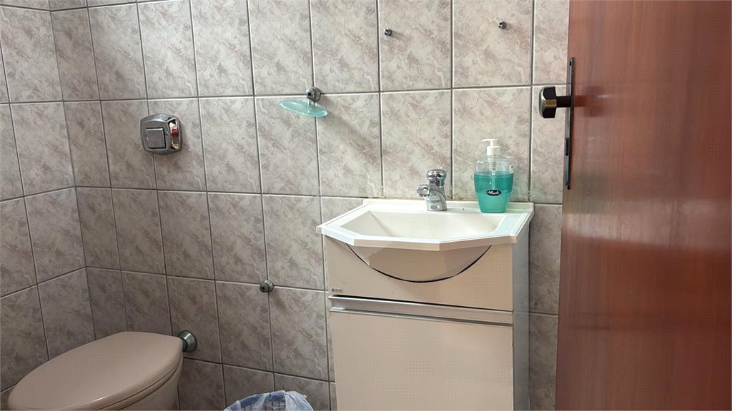 Sobrado à venda com 5 quartos, sendo 3 suítes,  em Jardim Recanto do Valle, Indaiatuba, SP