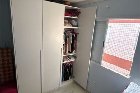 Casa Residencial à venda, Parque Bitaru, São Vicente - CA0356.