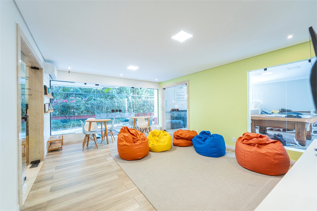 Apartamento à venda com 3 quartos, sendo 1 suíte,  em Vila Mascote, São Paulo, SP