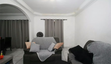 Casa Térrea à venda com 3 quartos em Vila Sônia, São Paulo, SP