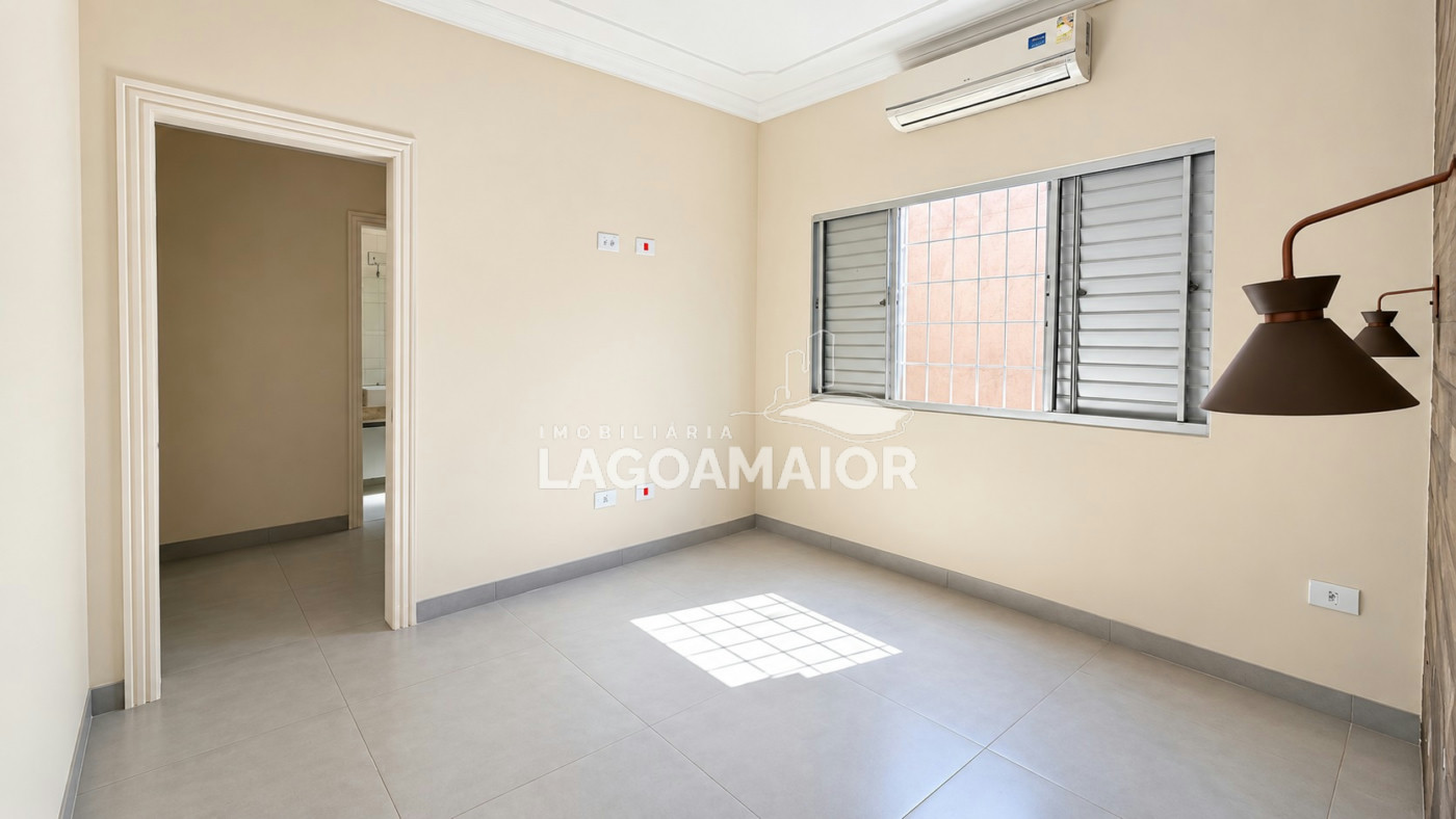 Casa à venda com 3 quartos, sendo 1 suíte, em Jardim dos Ipês, Três Lagoas - MS