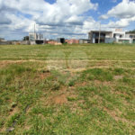 Lote à Venda em São Carlos, no Condomínio Villeneuve I