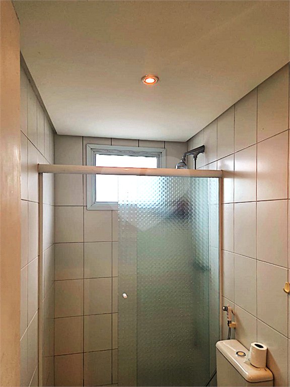 Apartamento na Chácara Inglesa com 2 dormitórios (1 suite), varanda, vista livre e vaga