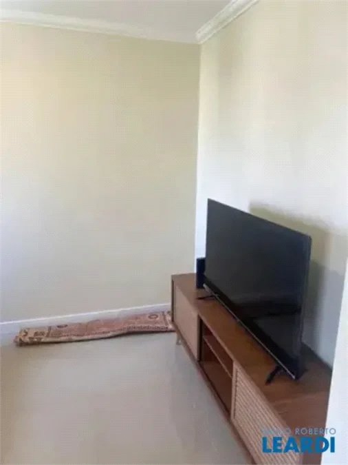 Apartamento à venda com 3 quartos, sendo 1 suíte,  em Morumbi, São Paulo, SP