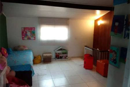Sobrado com 3 dormitórios sendo 1 suíte no Jaguaré