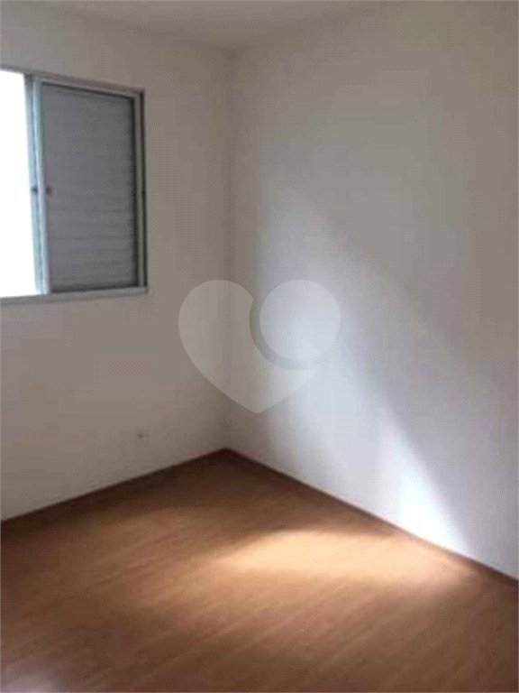 Apartamento no Condomínio Residencial Monte Everest