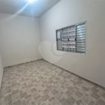 Casa para Locação no Jardim Pau Preto – Indaiatuba/SP - 3 dormitórios, quintal e garagem com portão manual