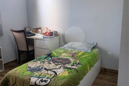 Sobrado à venda com 5 quartos, sendo 3 suítes, em Residencial Jatobás, Louveira, SP