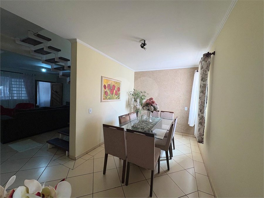 SOBRADO A VENDA PLANALTO PARAISO