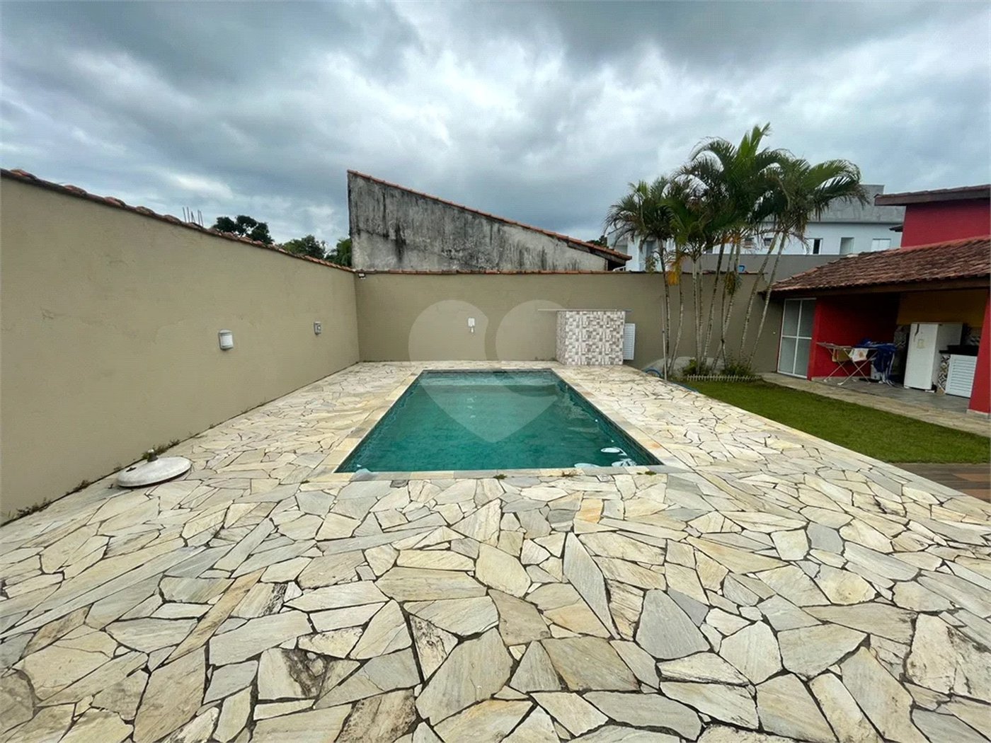Casa à venda com 2 quartos, sendo 1 suíte,  em Morada da Praia, Bertioga, SP