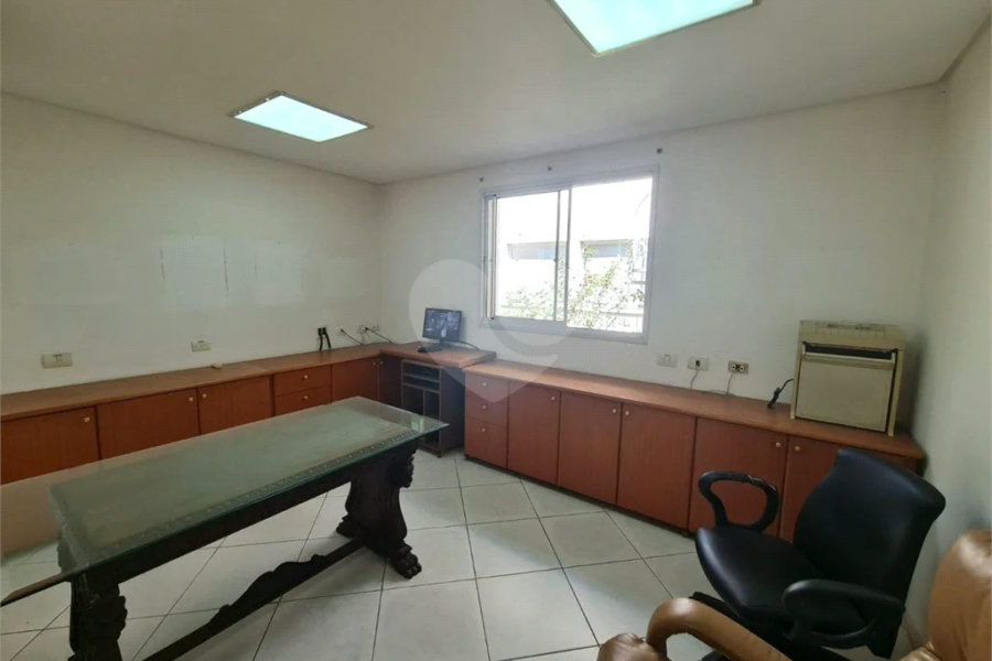 Sala à venda em Jardim Bela Vista, Santo André, SP