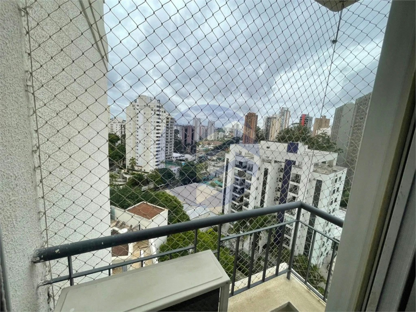 Apartamento à venda ou para alugar com 3 quartos, sendo 3 suítes, em Morumbi, São Paulo - SP