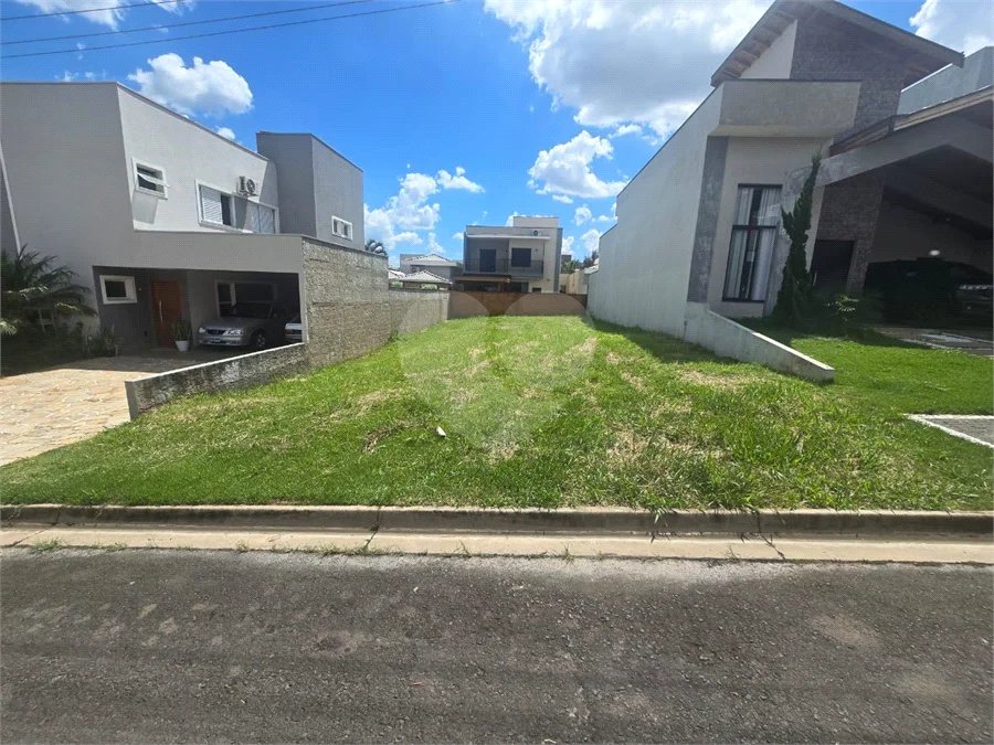 Terreno à Venda – Residencial Real Park