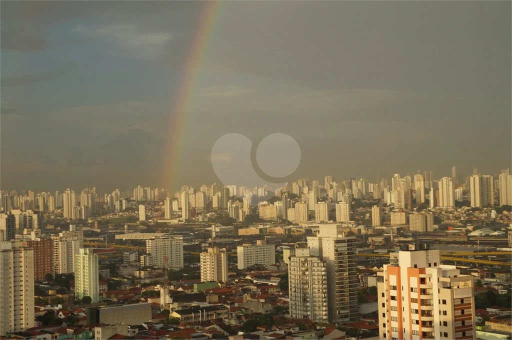 Apartamento de 142m² no Ipiranga com 3 dormitórios, 3 suítes e 3 vagas de garagem.