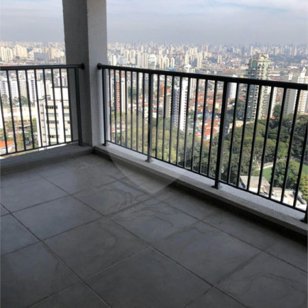 Lindo apartamento em excelente localização no Alto da Mooca, com 83m² com 3 dorms, sendo 1 suite, banheiro,lavabo,varanda gourmet, Aceita e estuda Permuta.