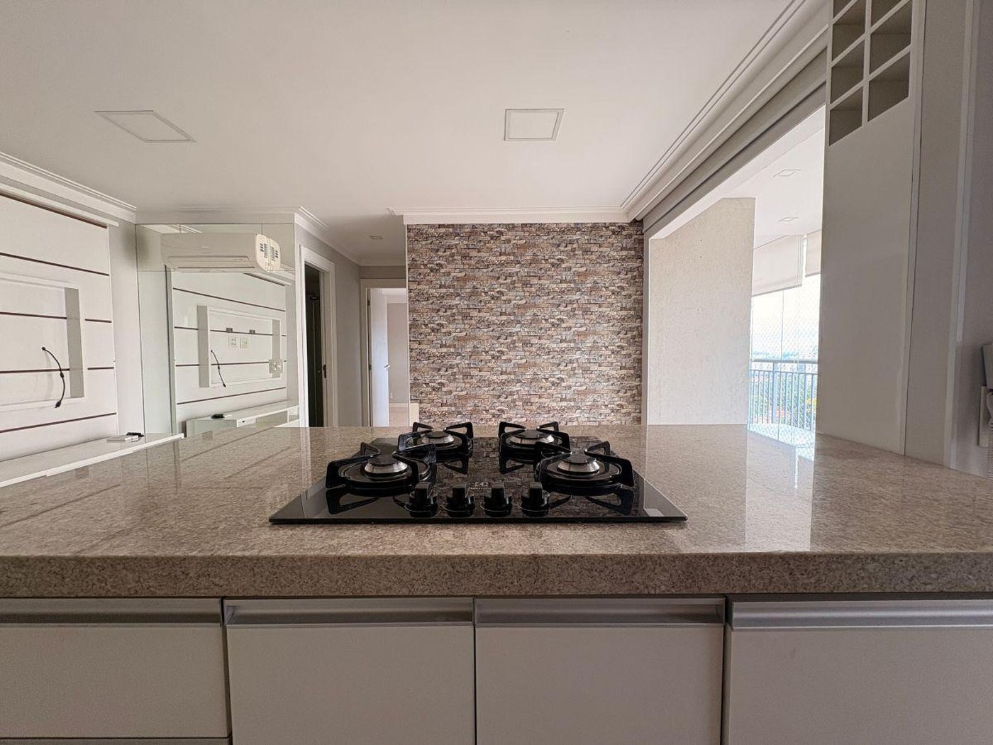 Apartamento à venda com 2 quartos em Jardim Esmeralda, São Paulo - SP
