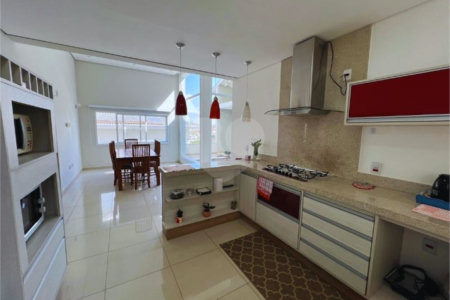 Apresento essa belíssima casa no Condomínio Delle Stelle - Louveira SP