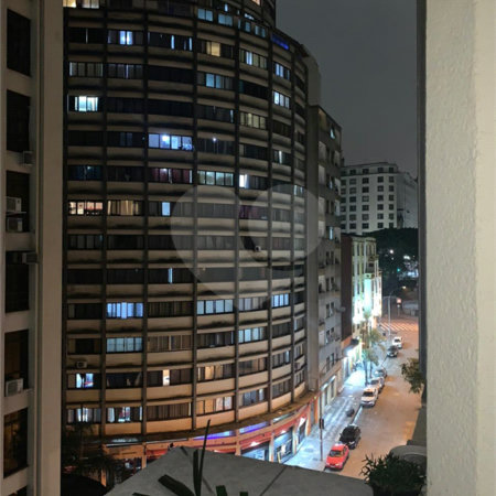 Amplo Apartamento no Centro