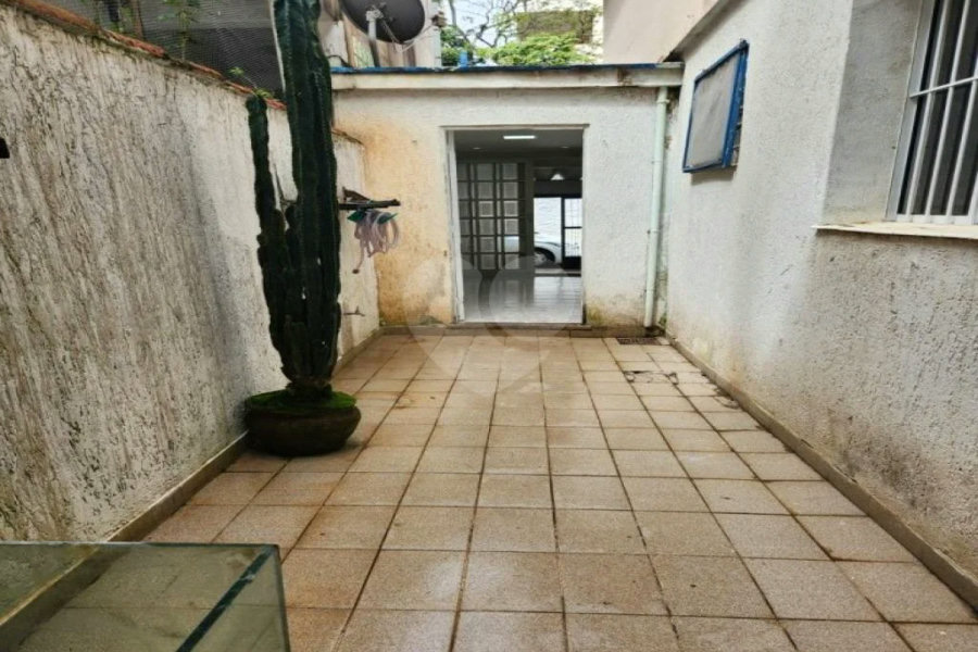 Casa espaçosa, ótima para se viver com qualidade