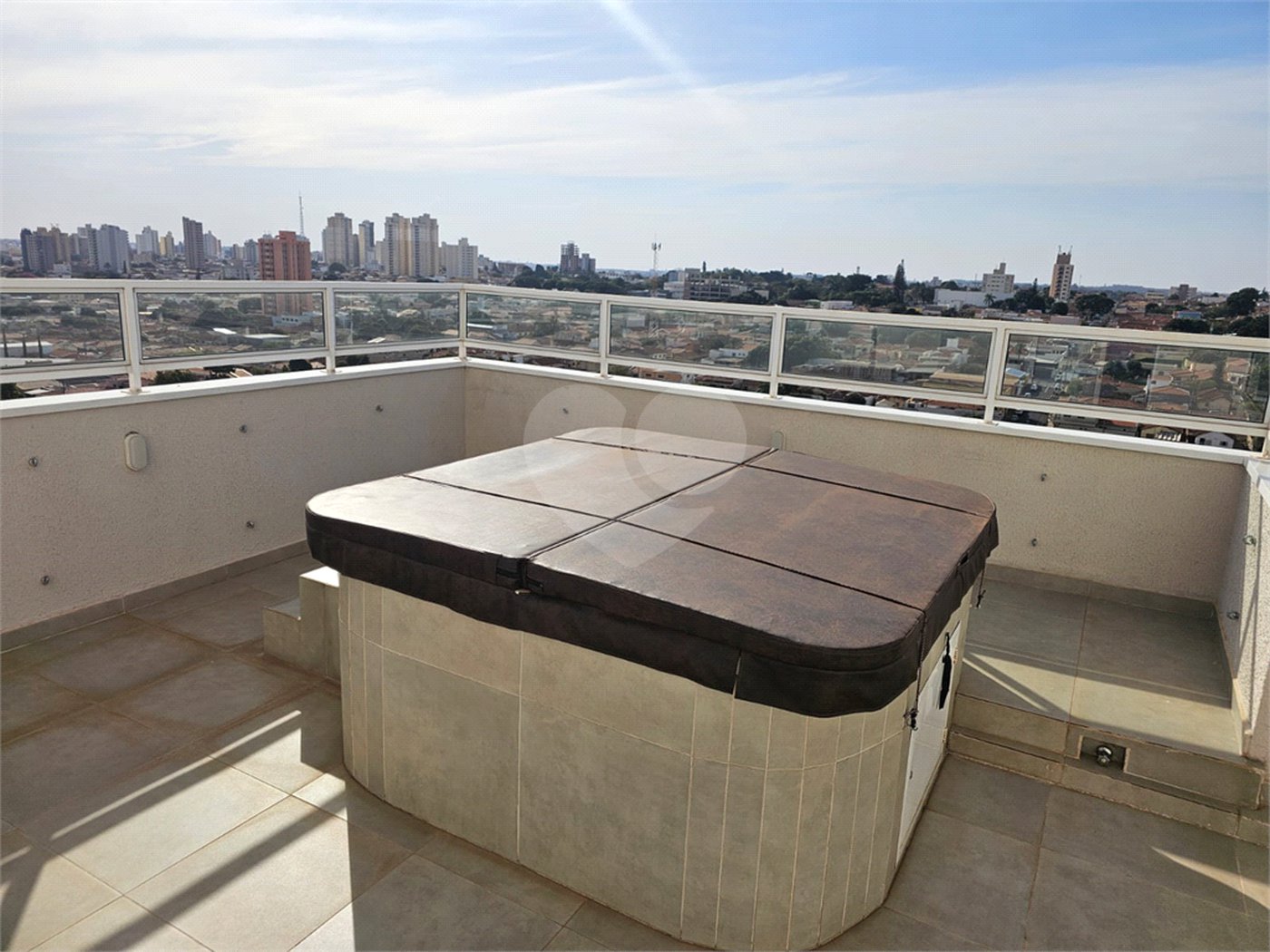 Apartamento à Venda no Edifício Novos Ares - Condomínio Completo com Excelente Área de Lazer