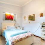 Casa a venda no Planalto Paulista, 2 suítes, 4 vagas, 230 m², quintal e localização privilegiada