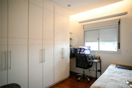 Apartamento à venda com 2 quartos em Jardim da Saúde, São Paulo