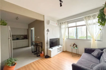 Apartamento de 80m² a venda e locação em Moema - 02 dorm, 02 Banheiros 01 Vaga