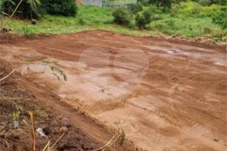 Terreno a venda no Loteamento Village de Atibaia-SP