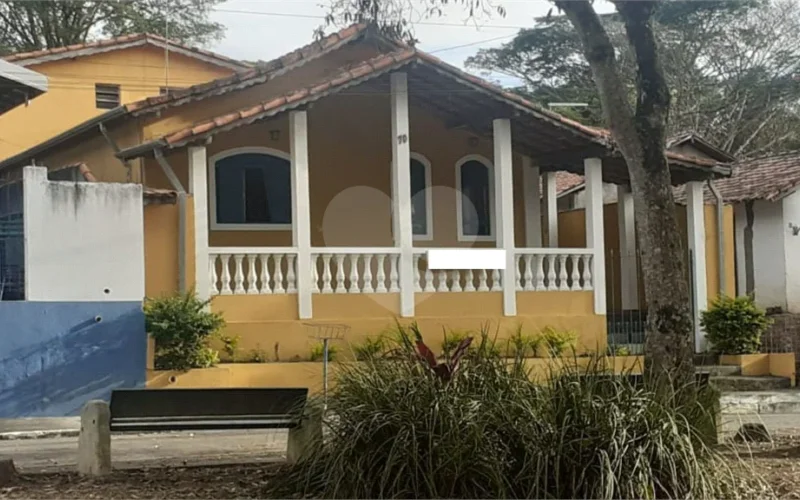 CASA À VENDA | 280 M² | 3 DORMITÓRIOS (1 SUÍTE) | 4 VAGAS NO BOM RETIRO – SÃO JOSÉ DOS CAMPOS!