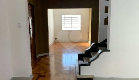 Sobrado à venda com 3 quartos em Aclimação, São Paulo, SP