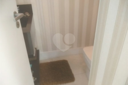 Apartamento de 3 quartos, 1 suíte, à venda no Paraíso. Impecável!