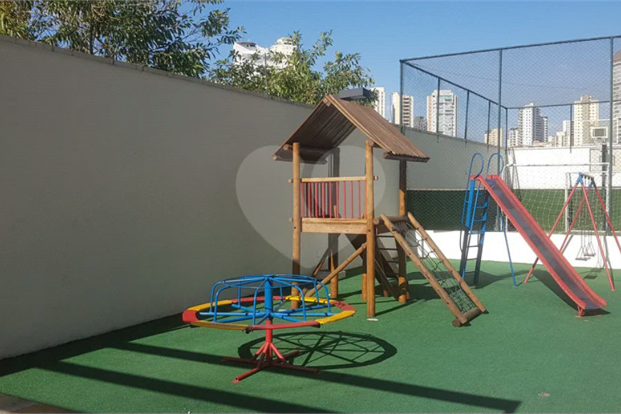 Apartamento á venda 4 dormitórios 1 suíte 2 vagas Rua Voluntários da Pátria em Santana, São Paulo/SP