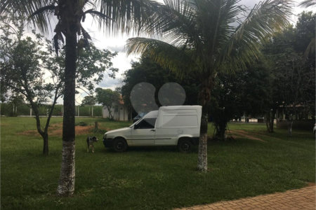 Chácara no Condomínio Itaipu