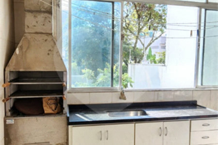 Casa térrea com duas edículas para venda - Saúde, SP.