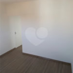 Apartamento com 2 dormitórios.